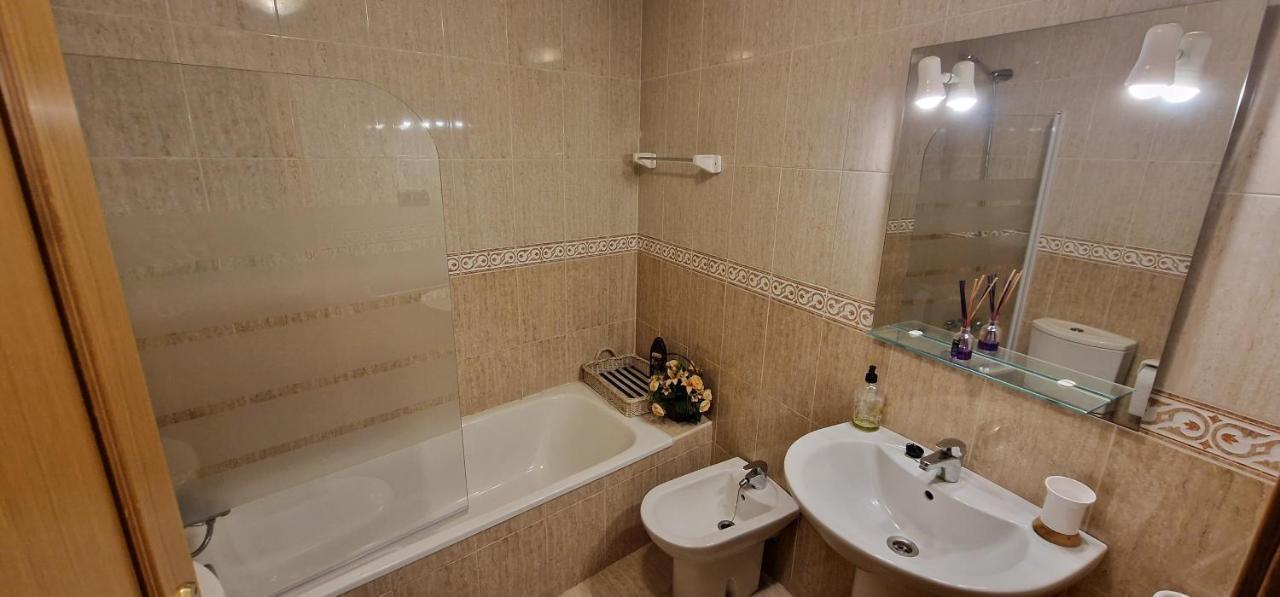 Raitan 2 - Apartamento Con Piscina Compartida Para 4 Pax - Vut-4301-As 코룬가 외부 사진